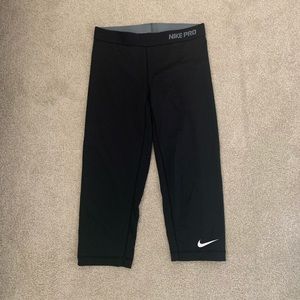 NIKE pro dri fit leggings